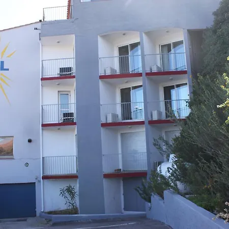 Logis Solhotel Hotel Banyuls-sur-Mer